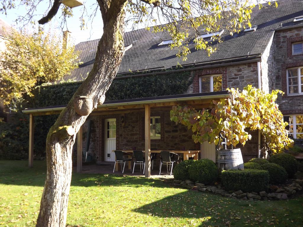B&B Le Secret Du Bois Bourseigne-Vieille Экстерьер фото